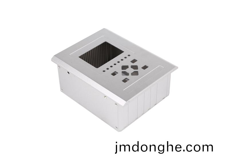 全鋁(lv)機(ji)箱(xiang)