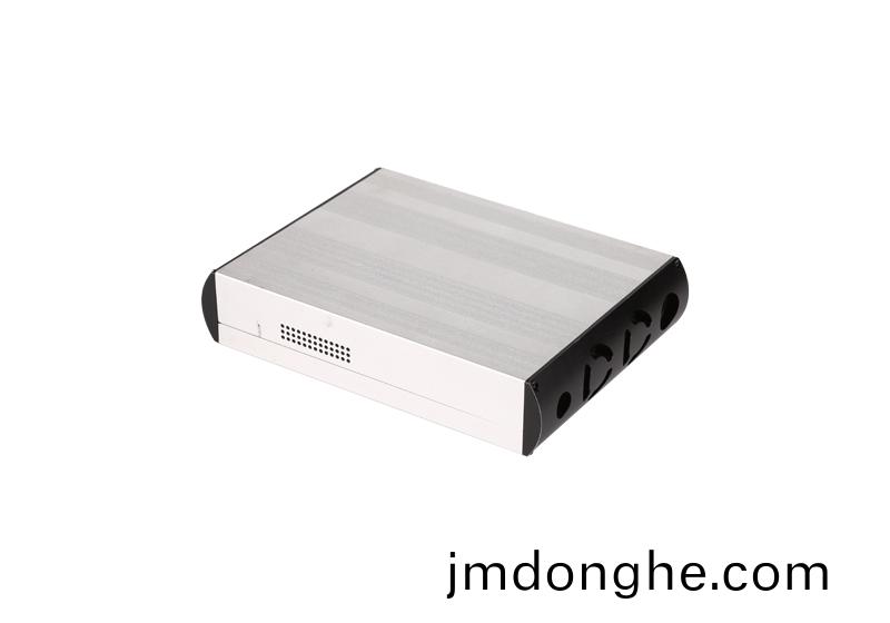 鋁型(xing)材(cai)加工(gong)