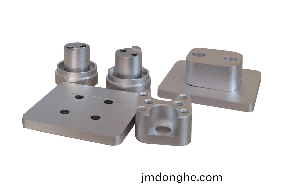 CNC零(ling)件加(jia)工