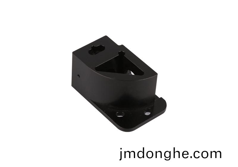 腔體(ti)cnc加(jia)工(gong)