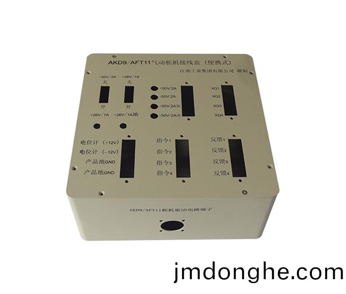 鈑金(jin)機箱(xiang)加(jia)工(gong)過程中(zhong)，如何(he)做好散熱(re)?